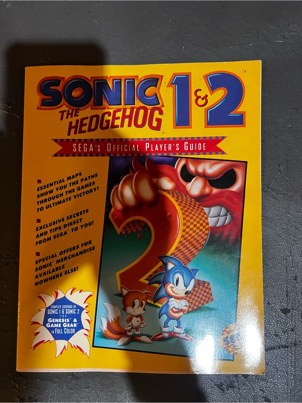 Sonic the Hedgehog 1 & 2 Official Player's Guide - Yellow